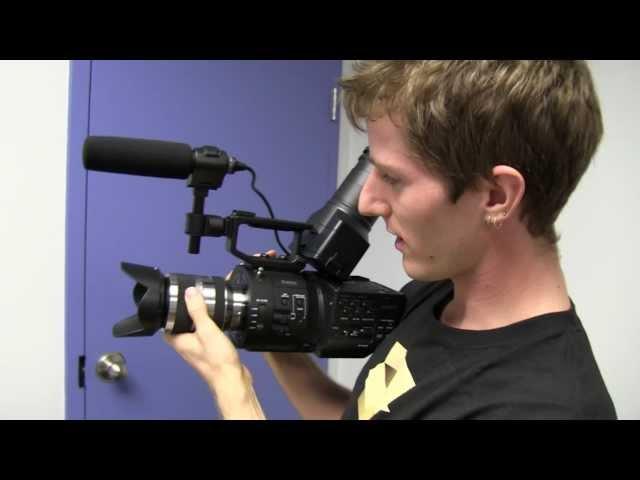 Sony FS700 Professional Video Camera Unboxing & First Look Linus Tech Tips