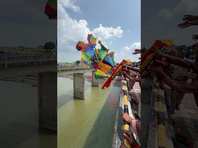 Ganesh Visarjan 2024 #Adilabad Ganesh nimajjanam 2024 #umbrella Ganesh 2024 #Penganga Bridge