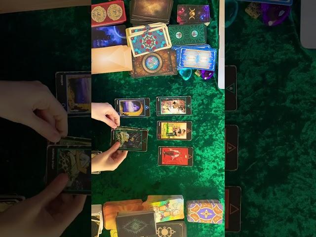 Таро #shorts что он думает о тебе сегодня ?Таро сегодня таро прогноз tarot interactivo tarot reading