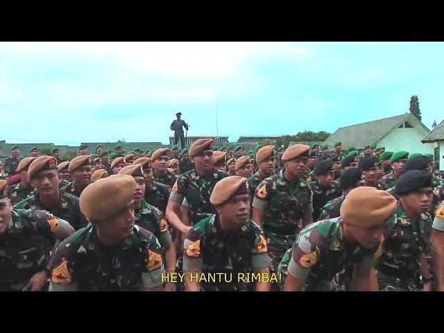 TARUNA AKMIL TINGKAT 4 YEL-YEL MENGGUNAKAN BARET KECABANGAN KORPS