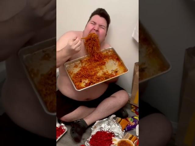 Eating World's Spiciest Noodles 