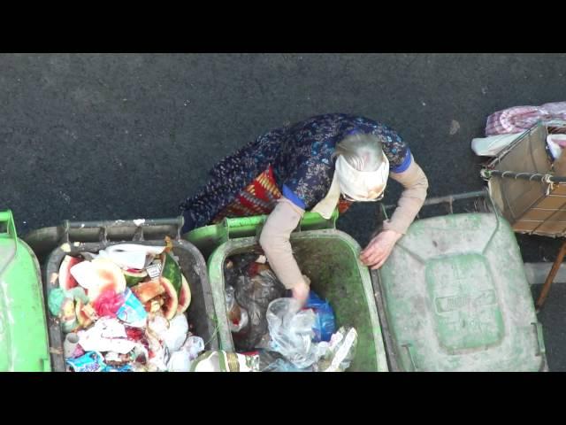 People search garbage - Bucharest, Titan