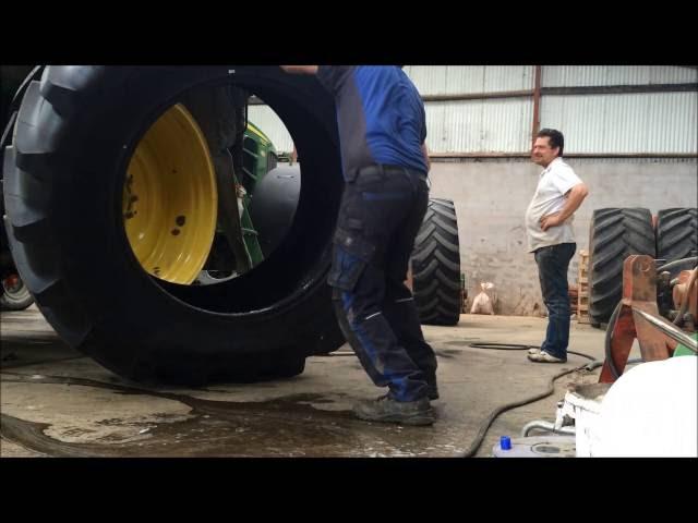 Tyre Fitting - Tractor - Sledgehammer and Levers in under 2 minutes