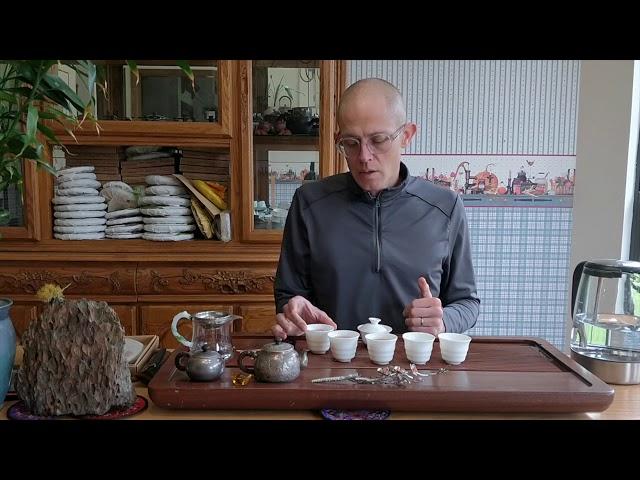 Scott drinks the 2011 Yunnan Sourcing "Chen Yun Yuan Cha" Raw Pu-erh Tea Cake