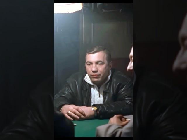 Исполнитель решил сыграть в 21 после получения денег от заказчика #фильмы #балабанов #кино#бандиты