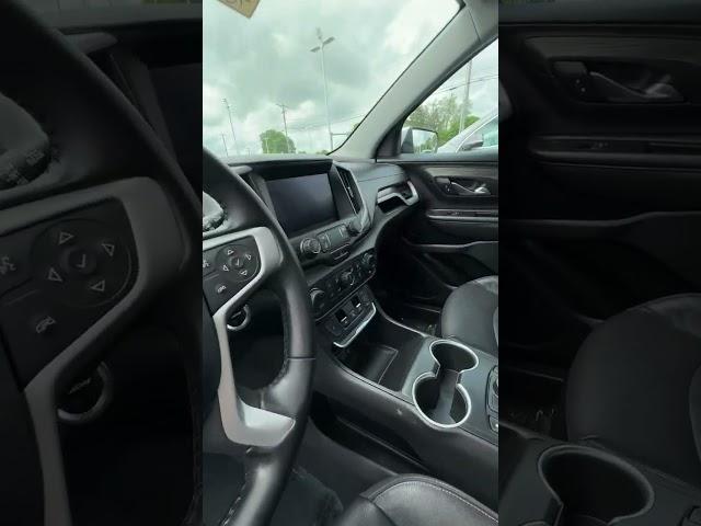 Discover the 2020 GMC Terrain SLT. Where Style Meets Everyday Versatility