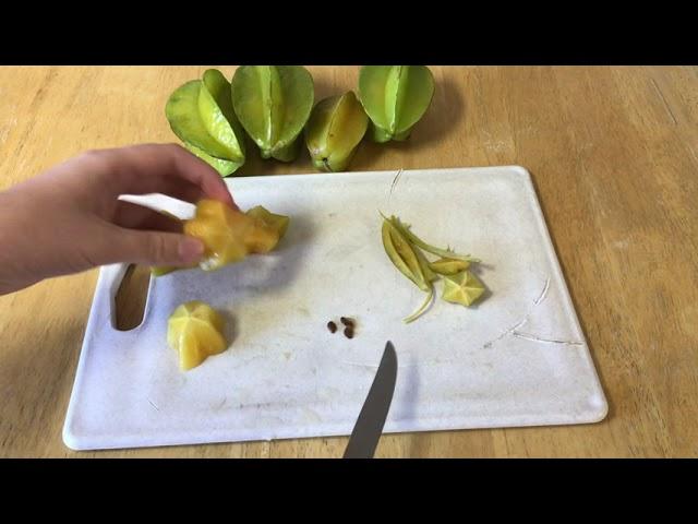 how to cut open a Starfruit and save the seeds