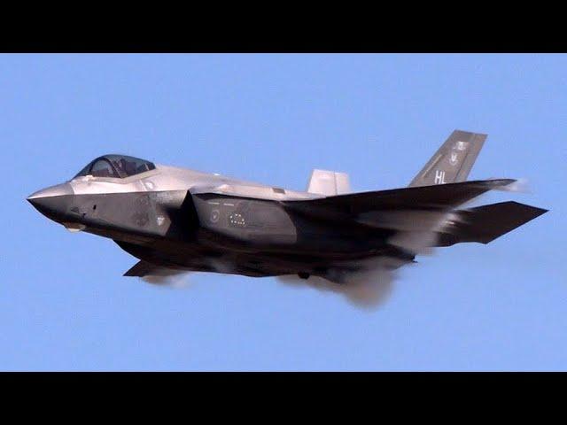 2024 Blue Angels Homecoming Airshow - F-35A Lightning II Demonstration