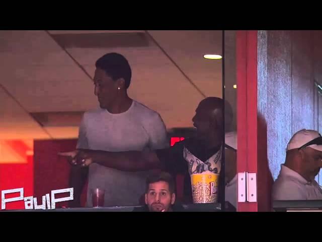 Pippen surprises Jordan at halftime , match Charlotte Hornets at Miami Heat game 7