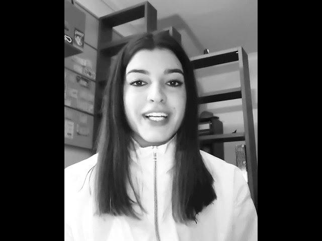 Italian girl rapping Eminem's 'Rap God' fastest part