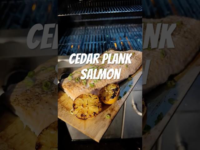 How to make cedar plank salmon on the grill?  It’s as easy!