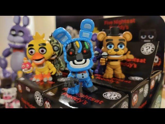 FNAF 10TH ANNIVERSARY MYSTERY MINIS!