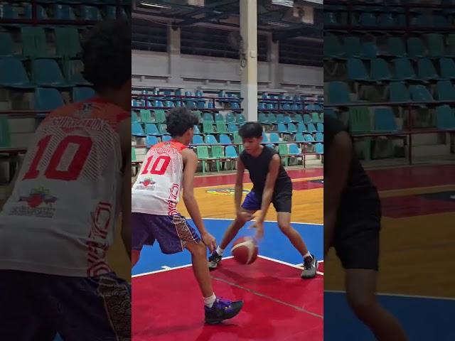 NAPALABAN SI KUYA 1V1