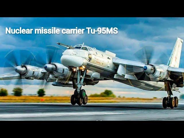 Nuclear missile carrier Tu-95MS