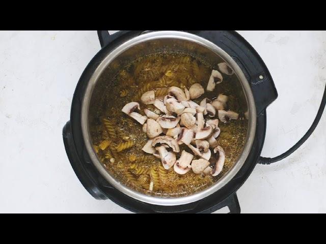 Instant Pot Tuscan Chicken Pasta