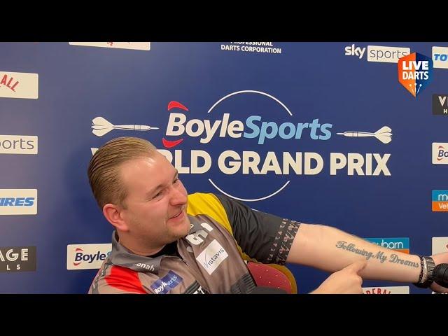 Dimitri van den Bergh insists Luke Humphries NOT favourite for Grand Prix: "I'm talking facts"