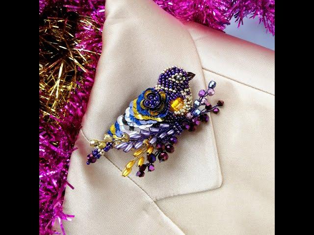 Фиолетовая брошь птица из бисера. Royal Purple Amethyst Fashion Pin & Brooch  