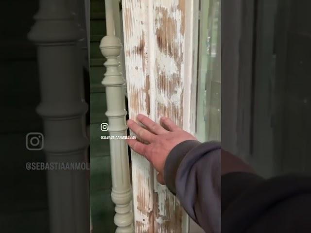 Classic mastic on a restoration door! #glasswork #glassrestoration