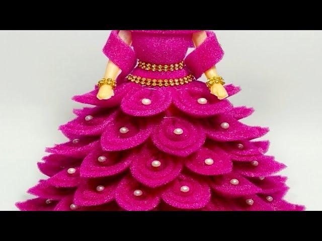 DIY FOAM KI GUDIYA SAJANE KA NAYA TARIKA /FOAM DOLL DECORATION IDEA /FOAM CRAFT /DOLL DECORATION