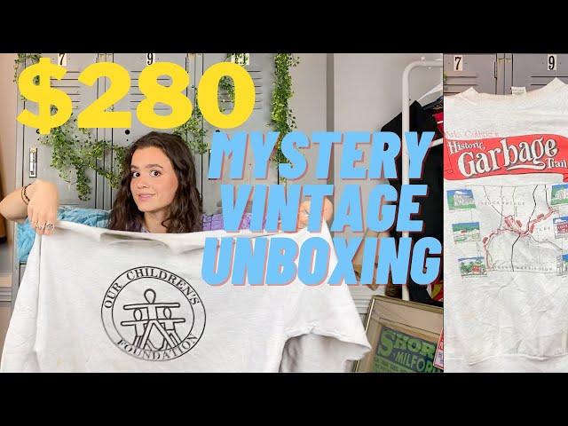 VINTAGE MYSTERY WHOLESALE BOX UNBOXING (The Clothing Warehouse)