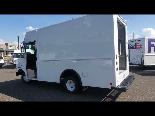 2023 Ford E350 P500 Utilimaster Parcel Delivery