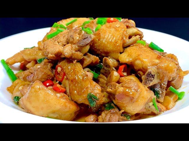 Don’t stir-fry the braised chicken directly. Let me teach you a trick. The meat is tender, not fishy