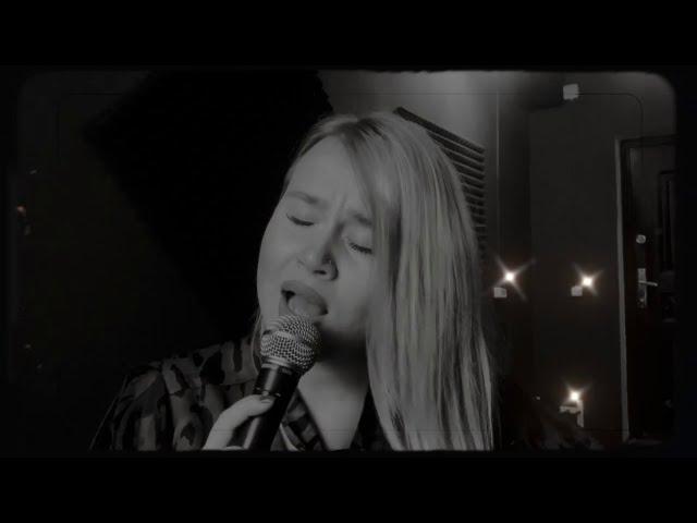 Dasha Manakova - Chew on my heart ( James Bay cover )