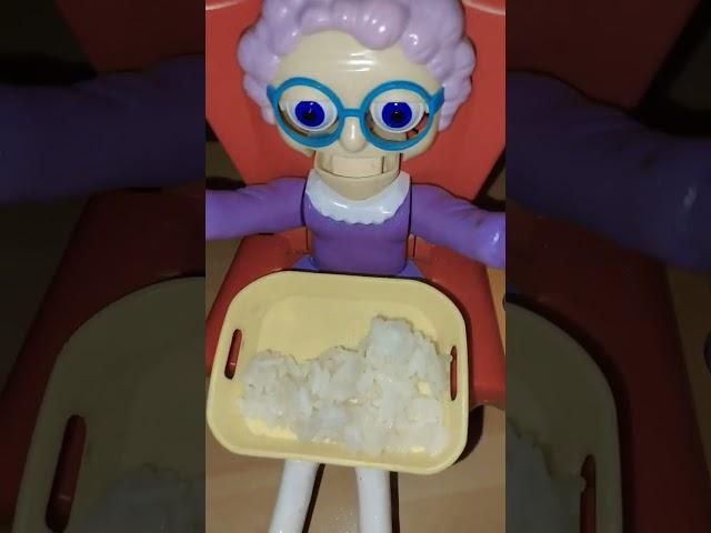 Little Granny woke.uo with kanin in her tray #asmr #shortvideo #shortsfeed #youtubeshorts #shorts