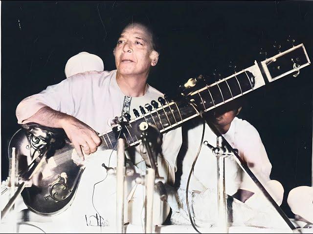 Ustad Vilayat Khan (sitar) - Raga Des