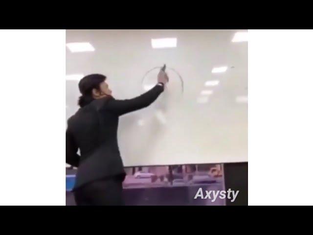 Guy draws a perfect Circle (MEME)