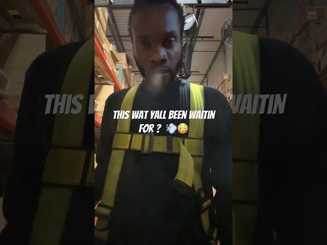 Warning ️ not prohibited at work don’t try this at work  #keepingitkinslow #subscribe