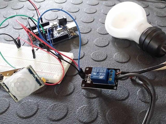 Connect a Relay and PIR Motion Sensor to an Arduino - Tutorial