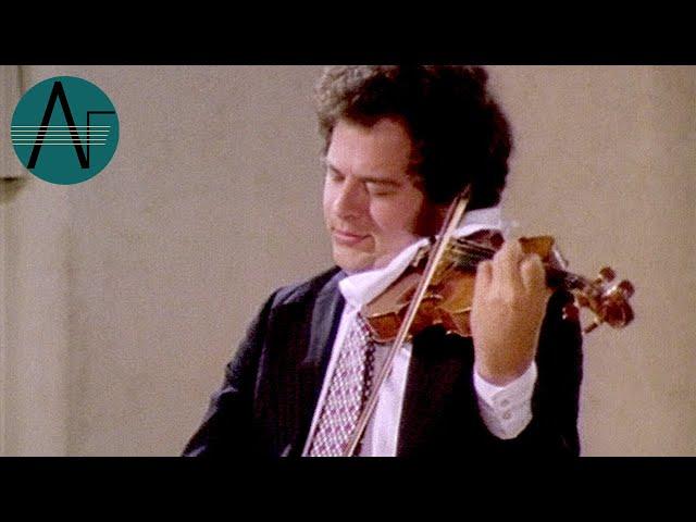 Itzhak Perlman: J.S. Bach - Partita in E major, BWV 1006