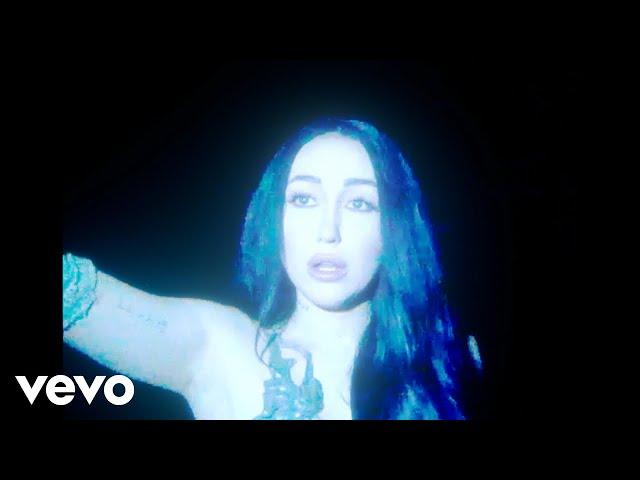 Noah Cyrus - Mr. Percocet (Official Video)