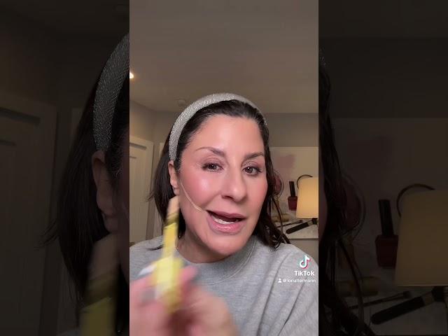 VIRAL FACE LIFT HACK!#skincare #skincareroutine #skincaretips #beauty #skin #beautytips