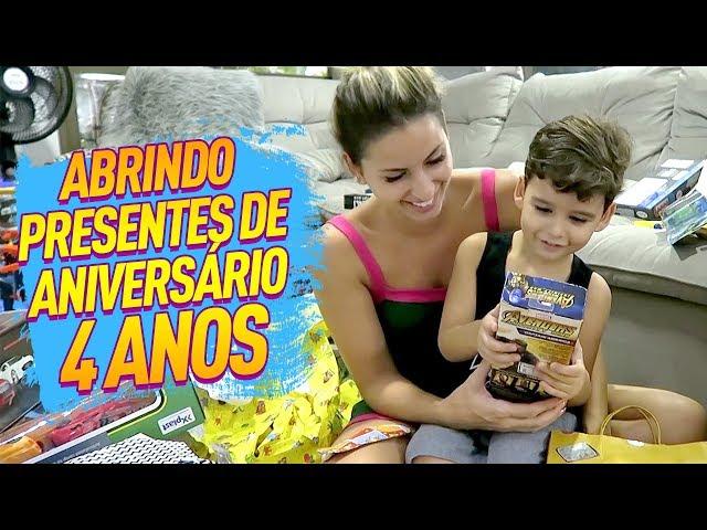 DAVI ABRINDO PRESENTES DE ANIVERSÁRIO 4 anos