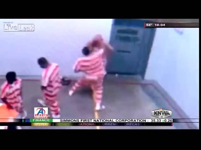 LiveLeak com   Alleged child molester gets his face smashed in jail