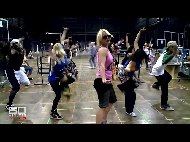 Britney Spears - Me Against the Music (Bollywood Remix - The Circus Tour Rehearsal)