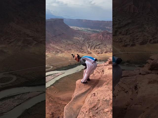 The Smoothest Wingsuit Jump Ever