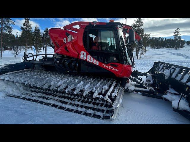 Trying The New PistenBully 800 W And The PB 100 ParkPro.