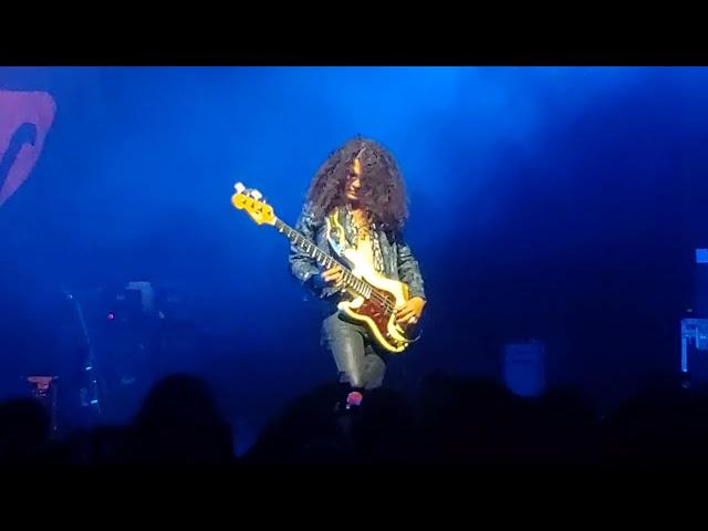 Dirty Honey (Bass Solo by Justin Smolian)  Live @ Rialto Theater Tuscon AZ 10-5-22