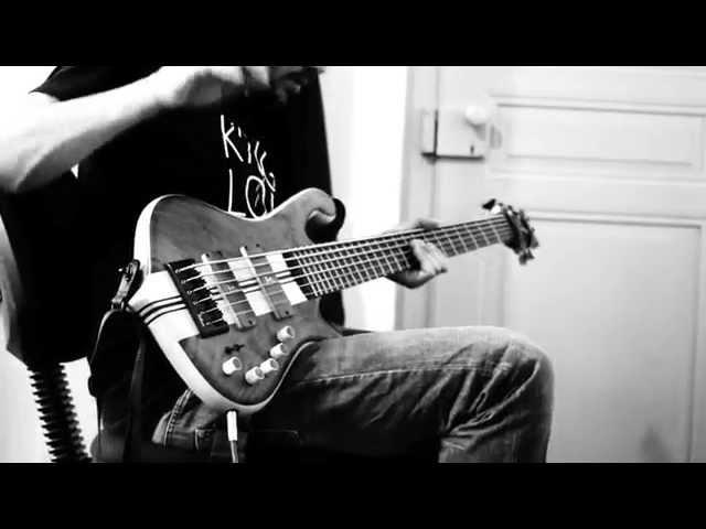 G-ROM LE MADEC //  FLUME BASS LOOP // BassTheWorld.com
