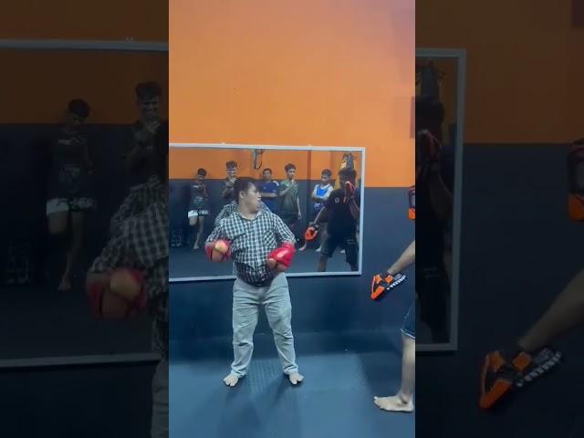 KETUA MENJAJAL DUNIA KICK BOXING #ketuapemuda #malehfyp #anakspesial #downsyndrome