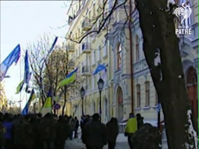 Orange Revolution (Ukraine) (2004) | A Day That Shook the World