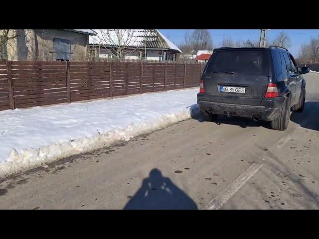 Mercedes ML 55 AMG W163 Exhaust loud, Acceleration