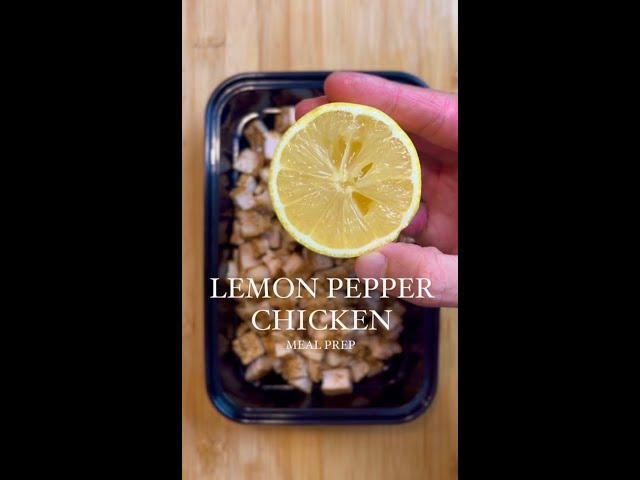 This Lemon Pepper Chicken recipe is the one the easiest way to elevate your chicken breast #shorts