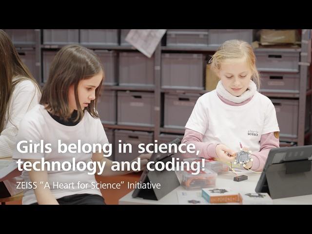 Girls learn to code with Calliope mini  | A Heart for Science