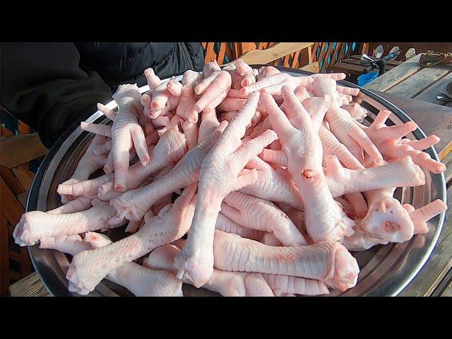 НЕ ПРОБОВАЛИ? А ЗРЯ. КУРИНЫЕ ЛАПКИ В КАЗАНЕ