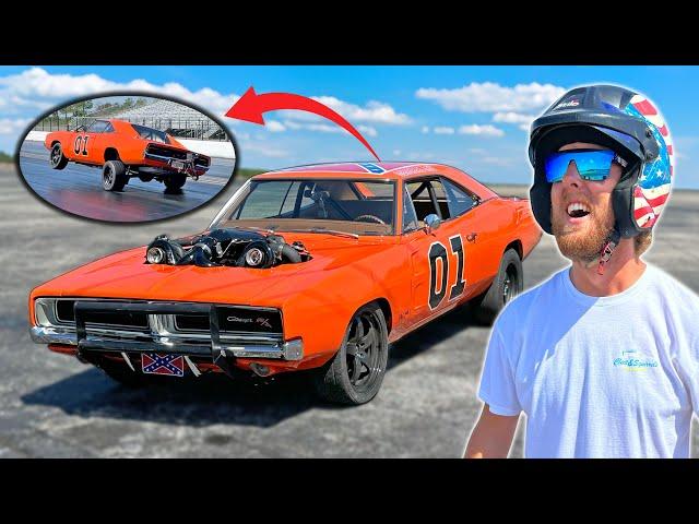 Drag Racing Whistlindiesel's 1,500hp General Lee! (HUGE wheelie)