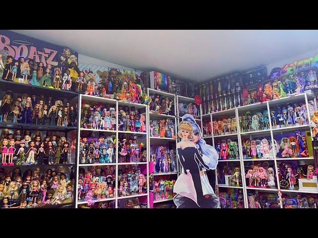 I’m Robbing ​⁠@xCanadensis ‘s Doll Kingdom!